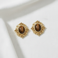 Load image into Gallery viewer, Topaz Crystal And Topaz Cat Eye Button Earrings