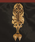 Load image into Gallery viewer, History of Lovespoons