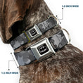Load image into Gallery viewer, Batman Black/Silver/Black Seatbelt Buckle Collar - Bat Signal Stacked Black/Grays