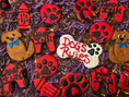 Load image into Gallery viewer, Dog Life Organic Dog Cookie Box Decorated Dog Treats