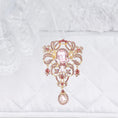 Load image into Gallery viewer, Glamour Baby Pet Bed: Snow White