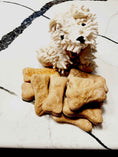 Load image into Gallery viewer, Cheddar Paw Bones