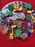 Load image into Gallery viewer, Safari Organic Dog Cookie Box