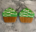 Load image into Gallery viewer, Cupcake Treats - Set of 2