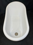 Load image into Gallery viewer, Pet Diamond Crystal Bathtub