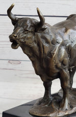 Hot Cast Bronze Metal Bull Cattle Cow Sculpture Statue Figure on Marble Base
