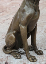 Seated Bronze Hunting Dog – Detailed Canine Sculpture for Animal Lovers