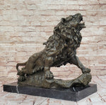 Majestic Bronze Lion in Roaring Pose – Dynamic Wildlife Sculpture on Marble Base