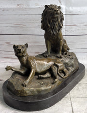 Male and Female Lions African Lion Safari Savannah Bronze Sculpture Statue Art Decor