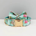 Load image into Gallery viewer, Blue Blossom Floral Set
