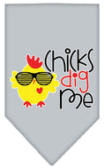 Load image into Gallery viewer, Pet and Dog Bandana Screen Printed, "Chicks Dig Me"