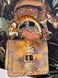 Load image into Gallery viewer, Tiger Bag