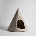 Load image into Gallery viewer, Nooee Pet Cave Lucy (M) – Cream/Brown