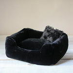 The Divine Dog Bed Black