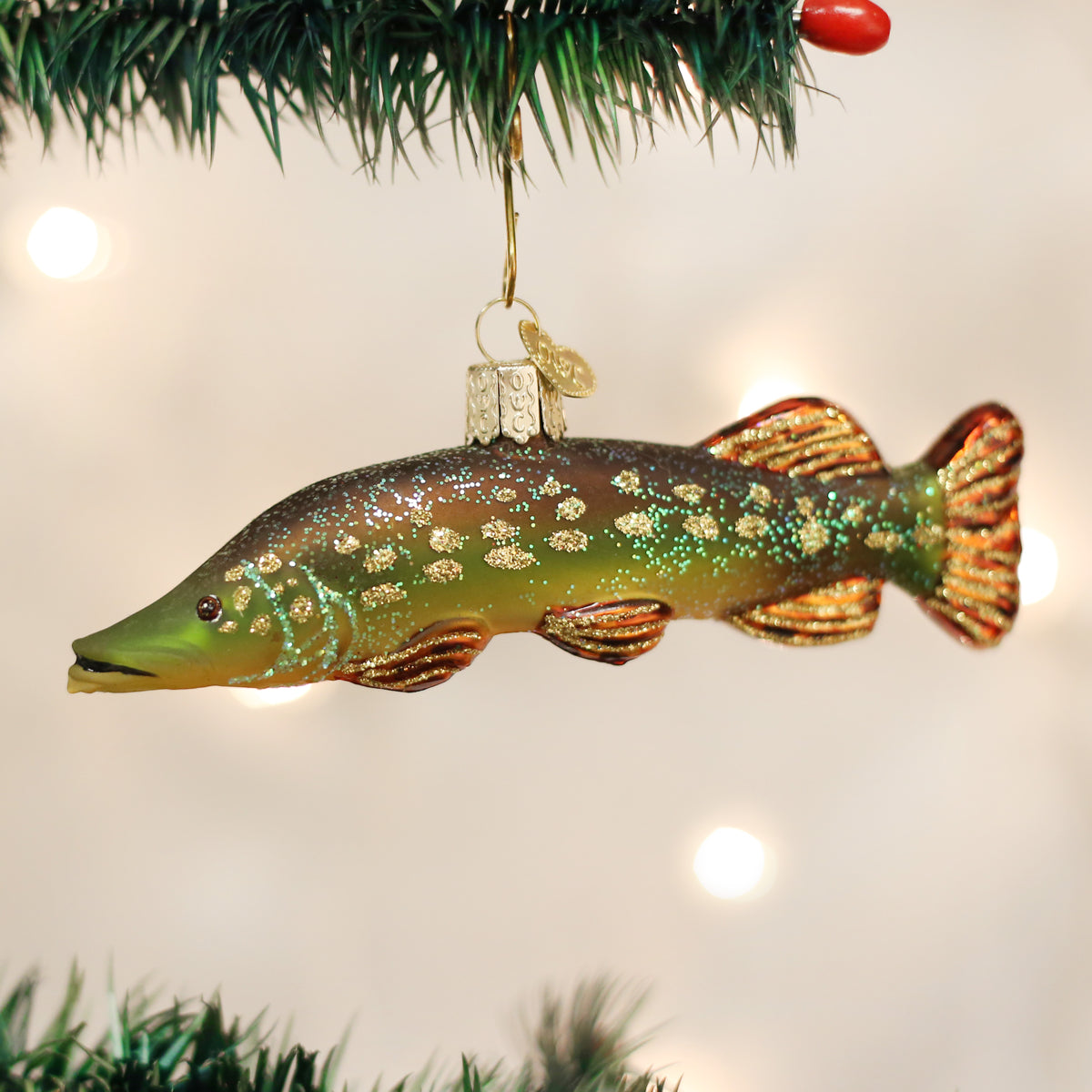 Pike Ornament - Southlake Paws
