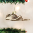 Load image into Gallery viewer, Stingray Ornament - Southlake Paws
