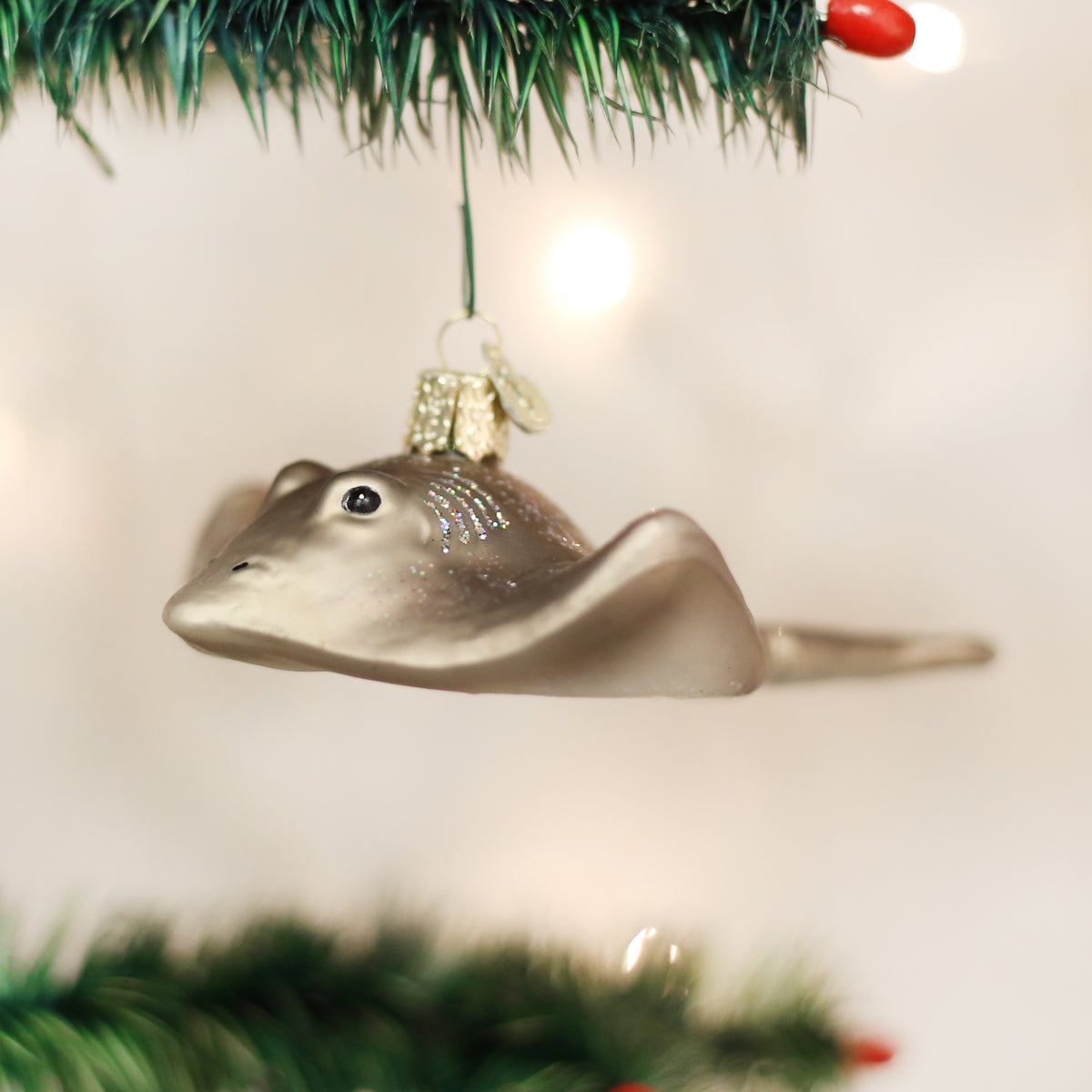 Stingray Ornament - Southlake Paws