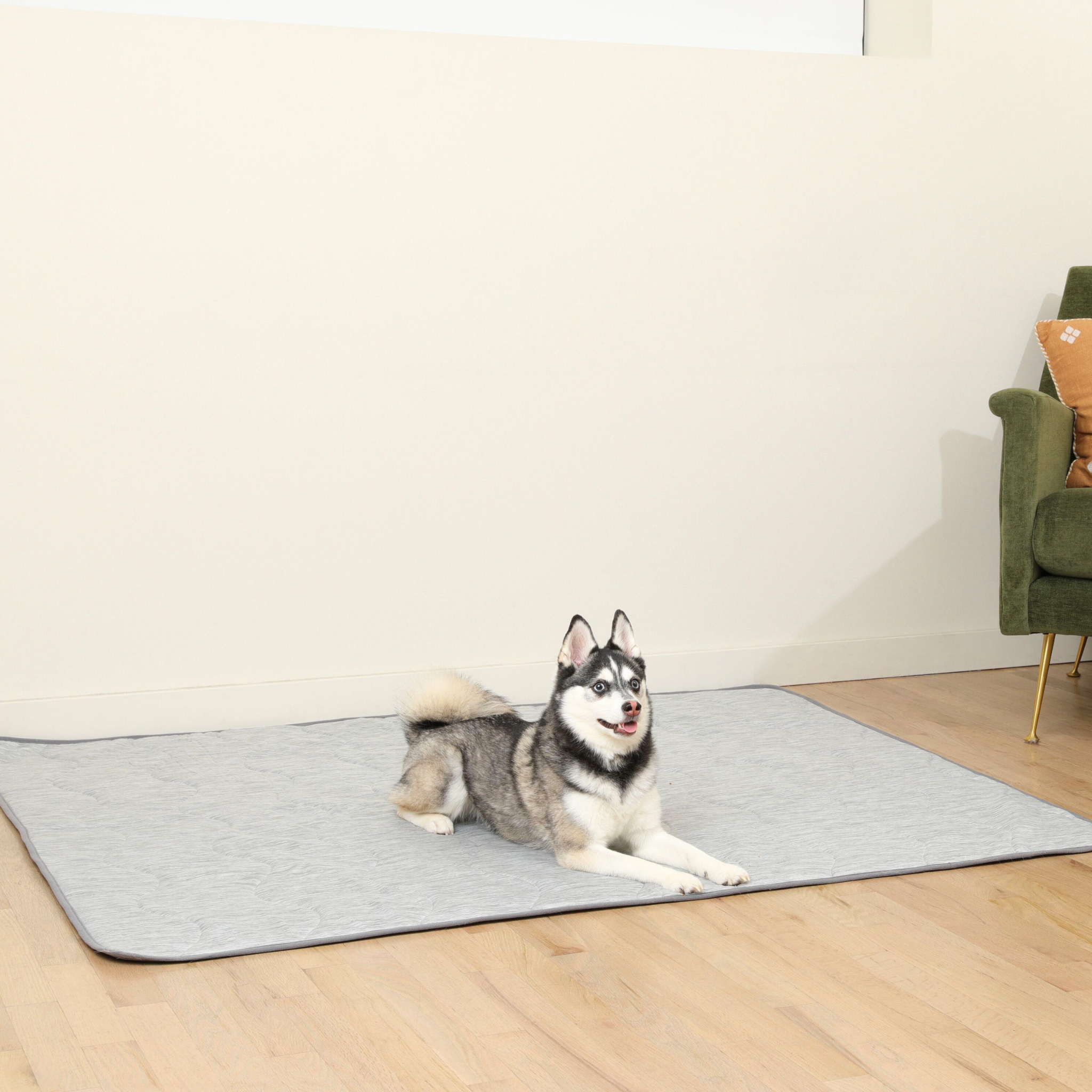 PupChill™ Cooling Waterproof Blanket - Arctic Grey 