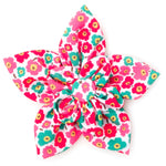 Fleurs Pink Flower Collar Attachment