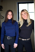 Load image into Gallery viewer, Blair Top | Navy
