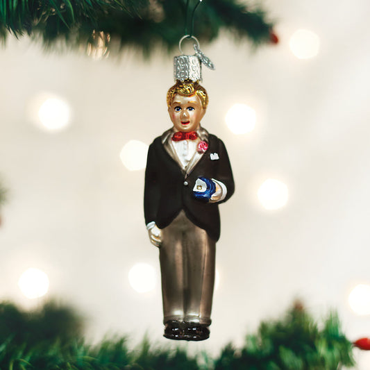 Groom - Blonde Ornament - Southlake Paws