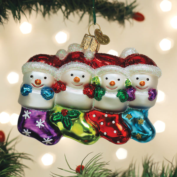 Snow Family Of 4 Ornament - Southlake Paws