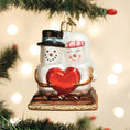 Load image into Gallery viewer, S'mores In-love Ornament - Southlake Paws

