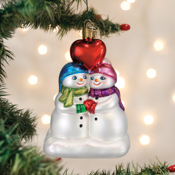 Snow Couple's First Christmas Ornament - Southlake Paws
