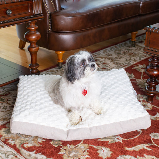 Armarkat Pet Bed Mat M12HMB/MB-M - Beige/White