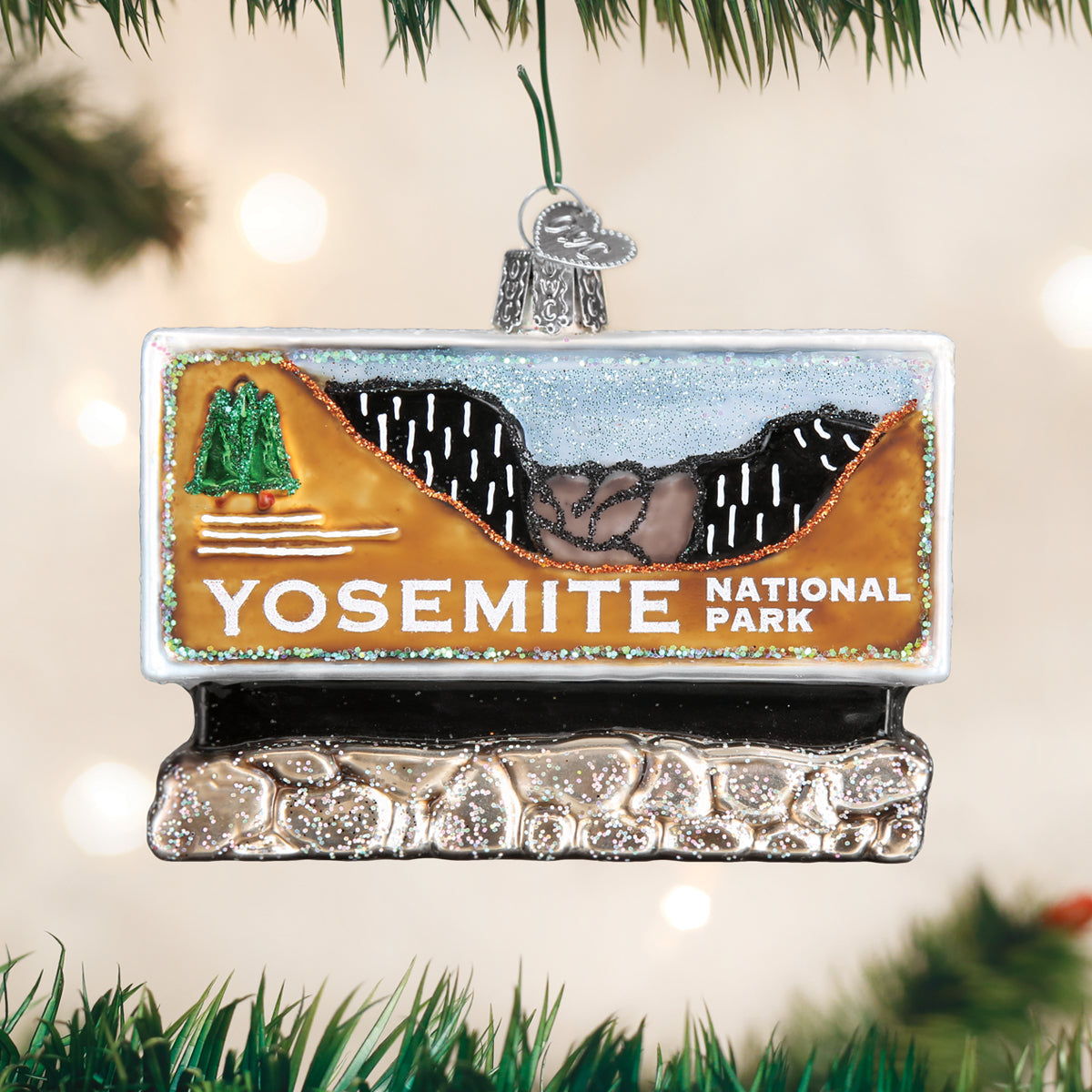 Yosemite National Park Ornament - Southlake Paws