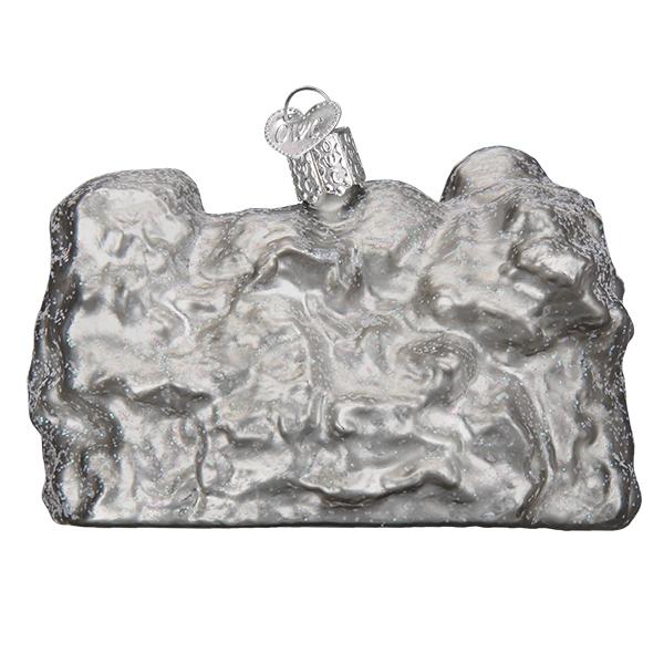 Mount Rushmore Ornament - Southlake Paws