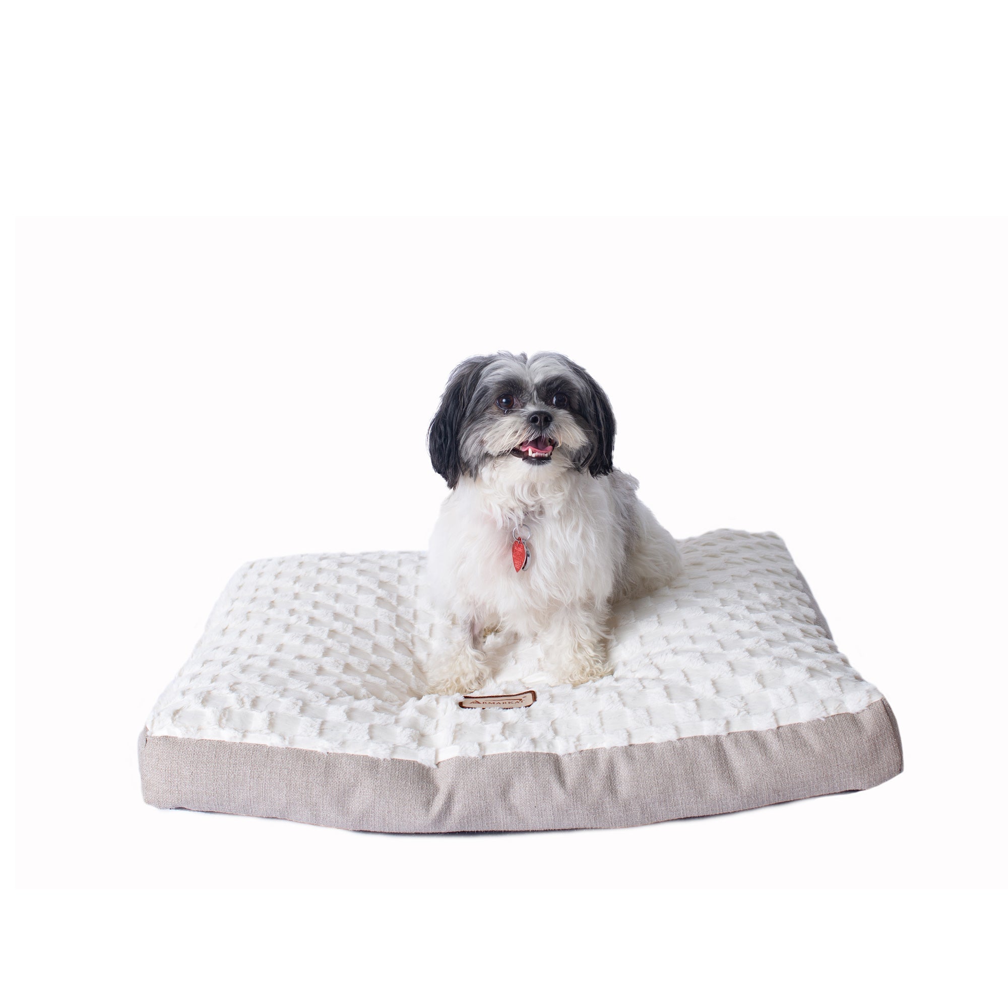 Armarkat Pet Bed Mat M12HMB/MB-M - Beige/White