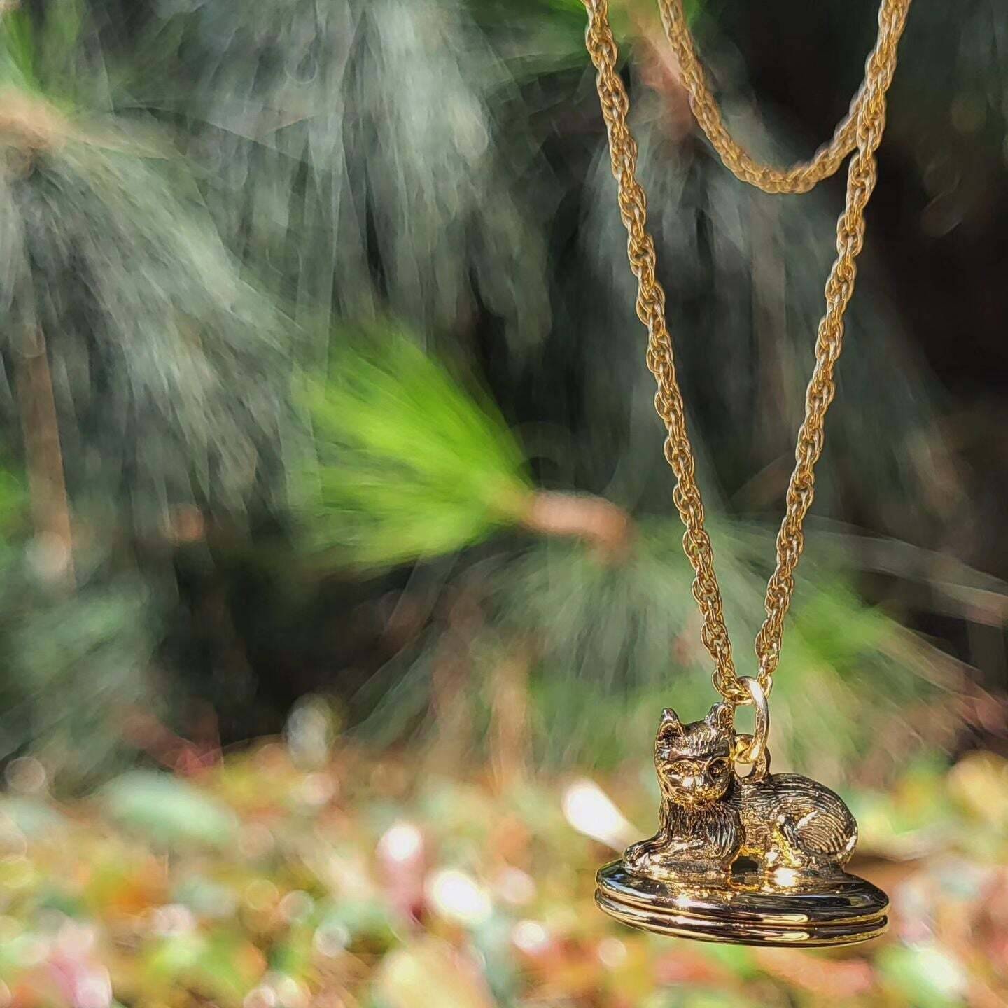 Gold Perched Cat Double Photo Locket Necklace 28"