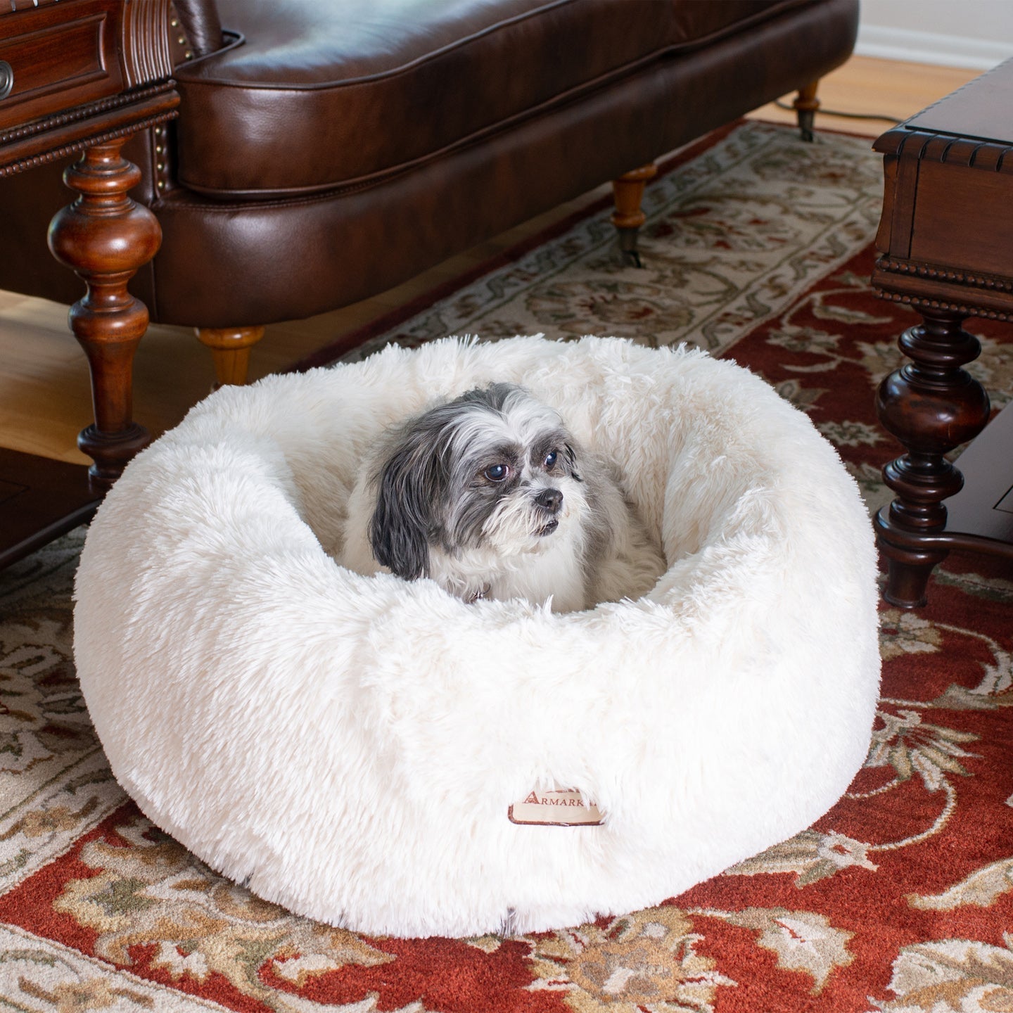 Armarkat Plush Pet Bed C70NBS-M - White