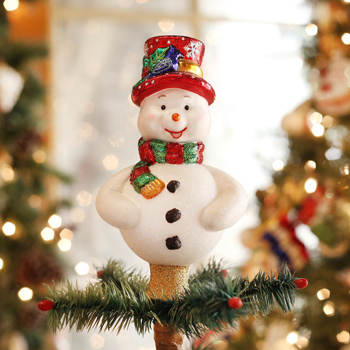 Frosty Tree Top - Southlake Paws