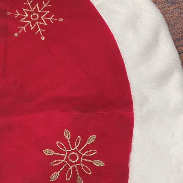 48" Red Snowflake Embroidered Tree Skirt With Faux Fur Trim - Southlake Paws