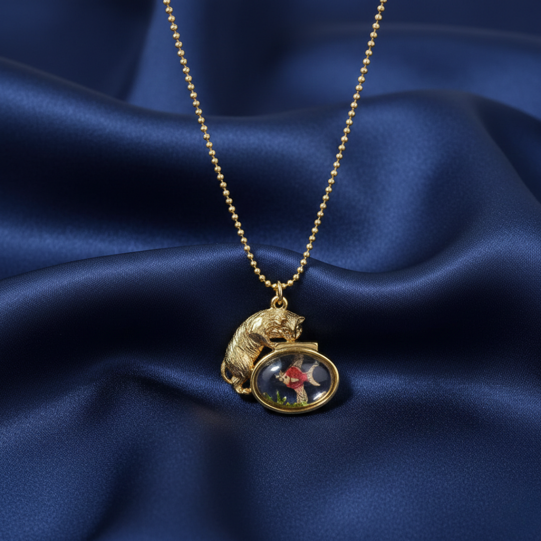 Whimsical Cat & Fish Pendant Necklace 18"
