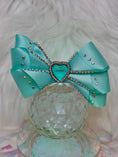 Load image into Gallery viewer, Custom Crystal Hair Bows for Dogs
