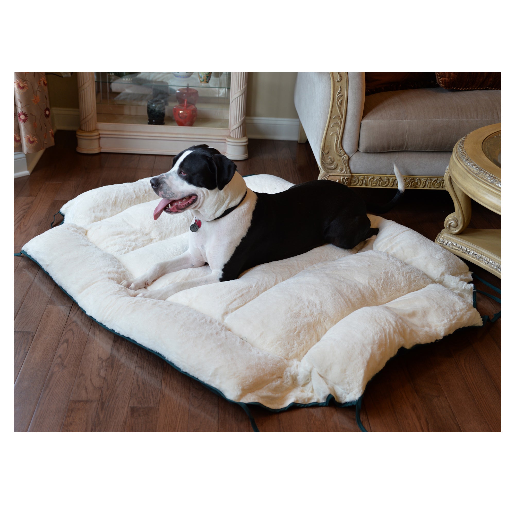 Armarkat Dog Cushion - Green/Ivory - Large
