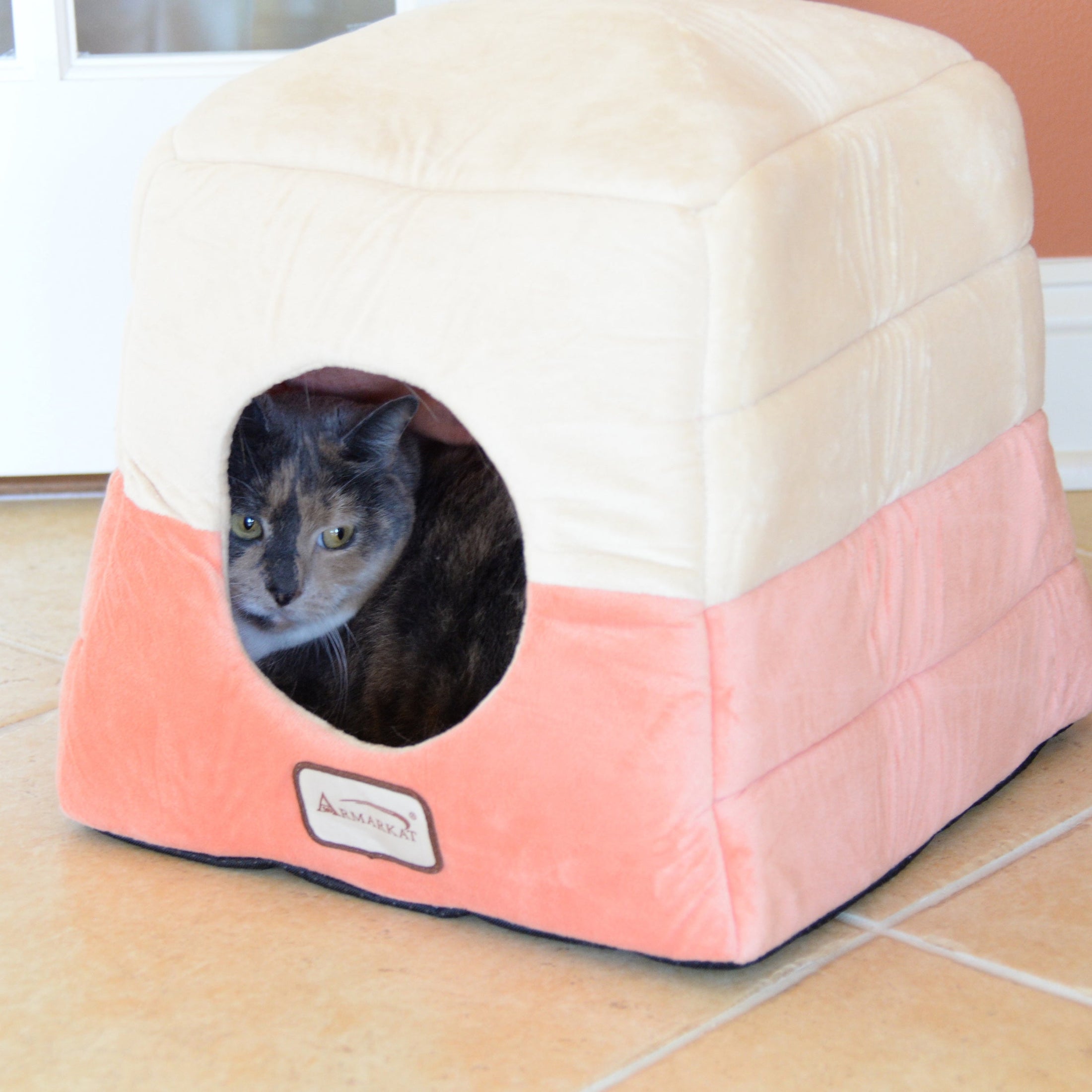Armarkat Cat Bed - Orange/Beige