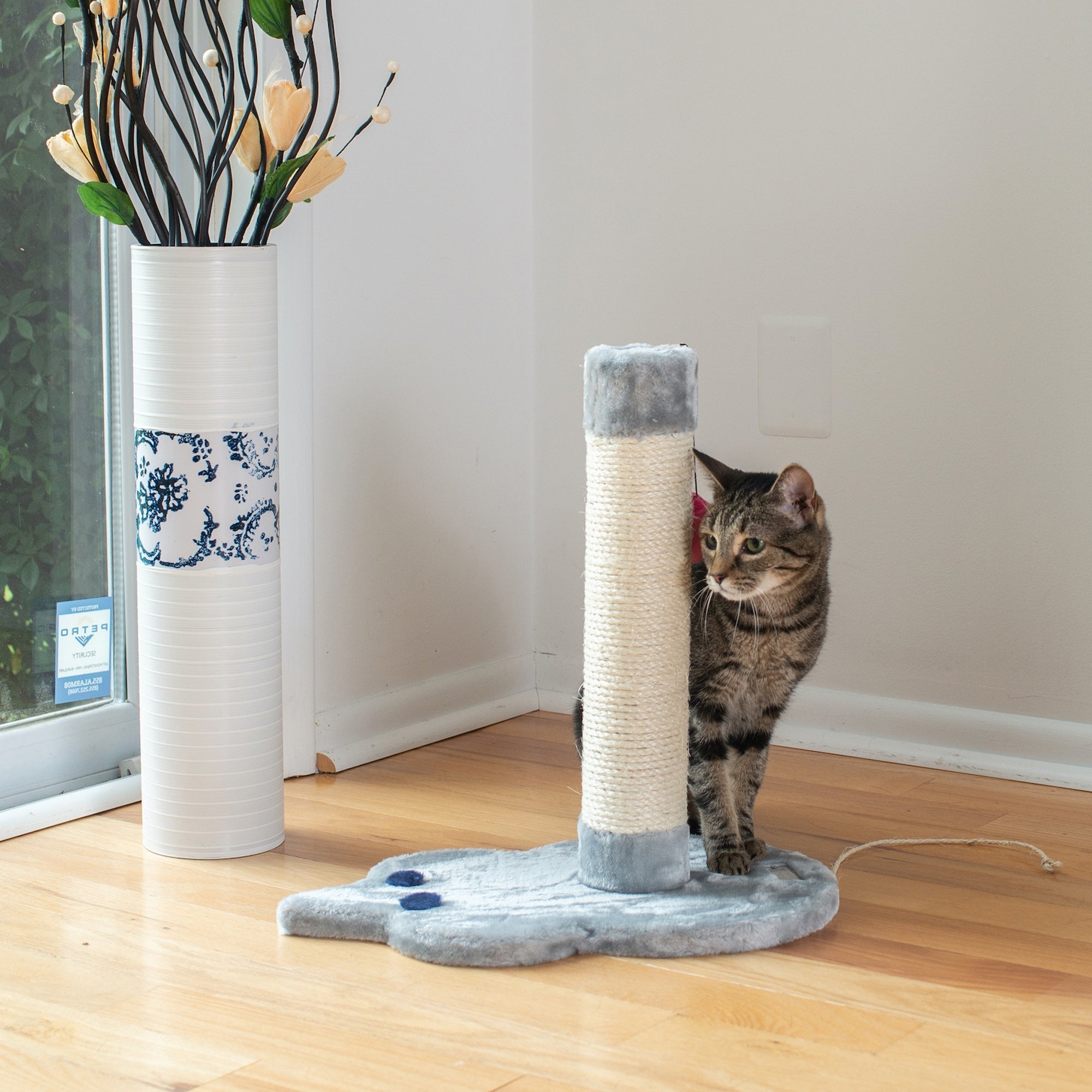 Armarkat Cat Scratching Post - Silver/Gray