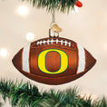 Load image into Gallery viewer, Oregon Football Ornament - Southlake Paws
