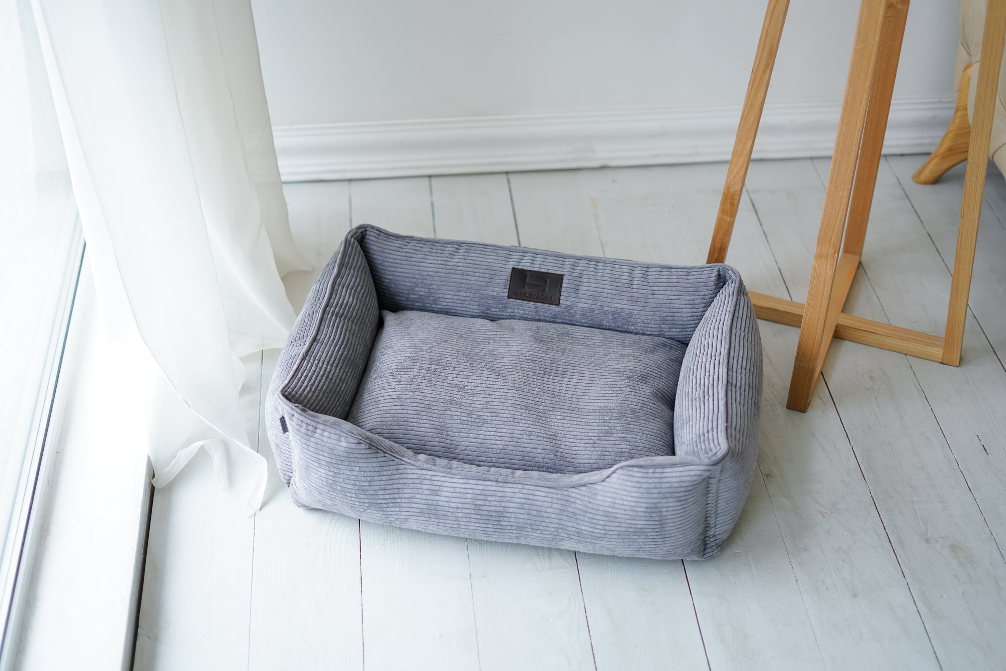 Corduroy Dog Bed Dreamer - Southlake Paws