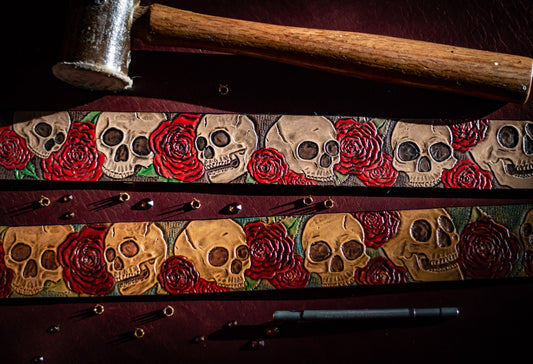 Skull and Roses Dog Collar 