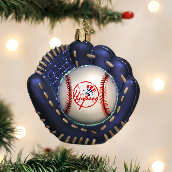 Yankees Baseball Mitt Ornament - Southlake Paws