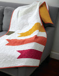 Load image into Gallery viewer, Color Block Quilt Making
