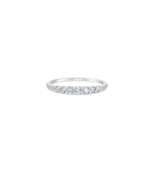 OLIVE & CHAIN Diamond Graduated Wedding Band - Yellow Gold, 6.0