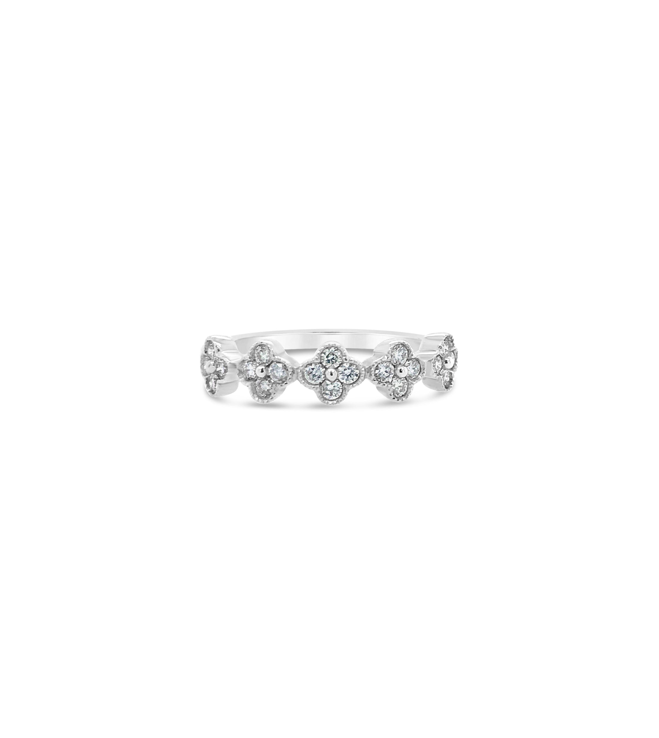 OLIVE & CHAIN Diamond Clover Stackable Band - Yellow Gold, 5.5