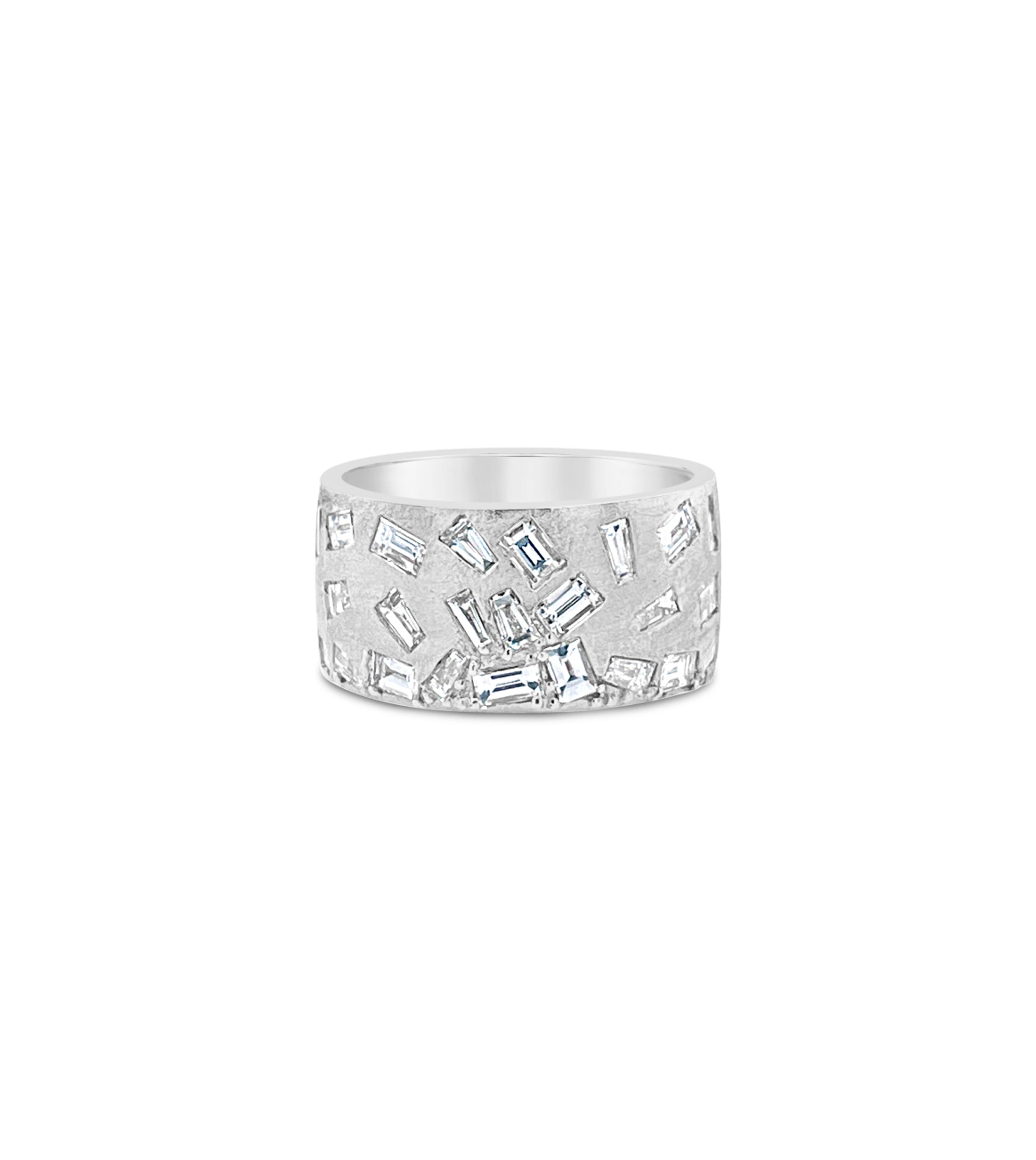 OLIVE & CHAIN Diamond Baguette Celestial Cigar Band - Yellow Gold, 5.5
