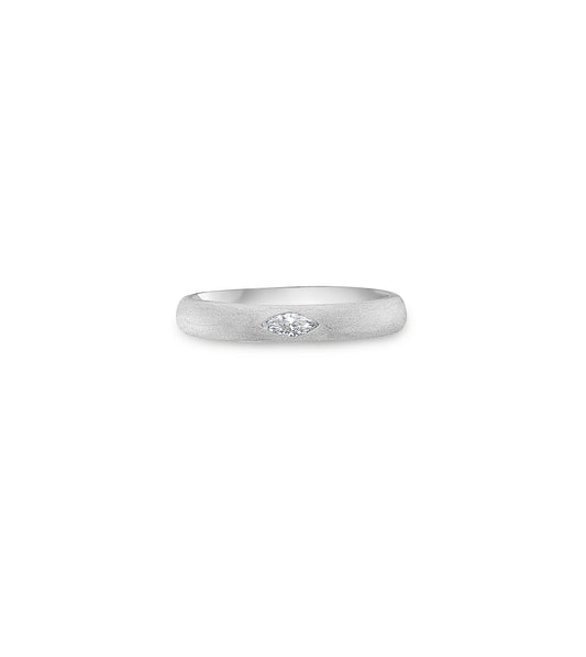 OLIVE & CHAIN Diamond Marquise Flush Band - Yellow Gold, 5.5